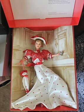 Soda Fountain Sweetheart Barbie (Coca' Cola) Fashion Classic Series